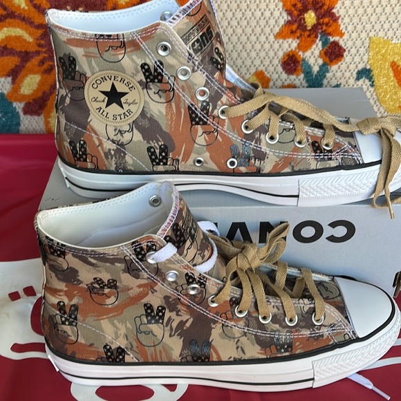 Converse A02414C
CTAS PRO HI
HAMADAN/PINECONE BROWN/BLACK
Men’s sneakers - Picture 4 of 16